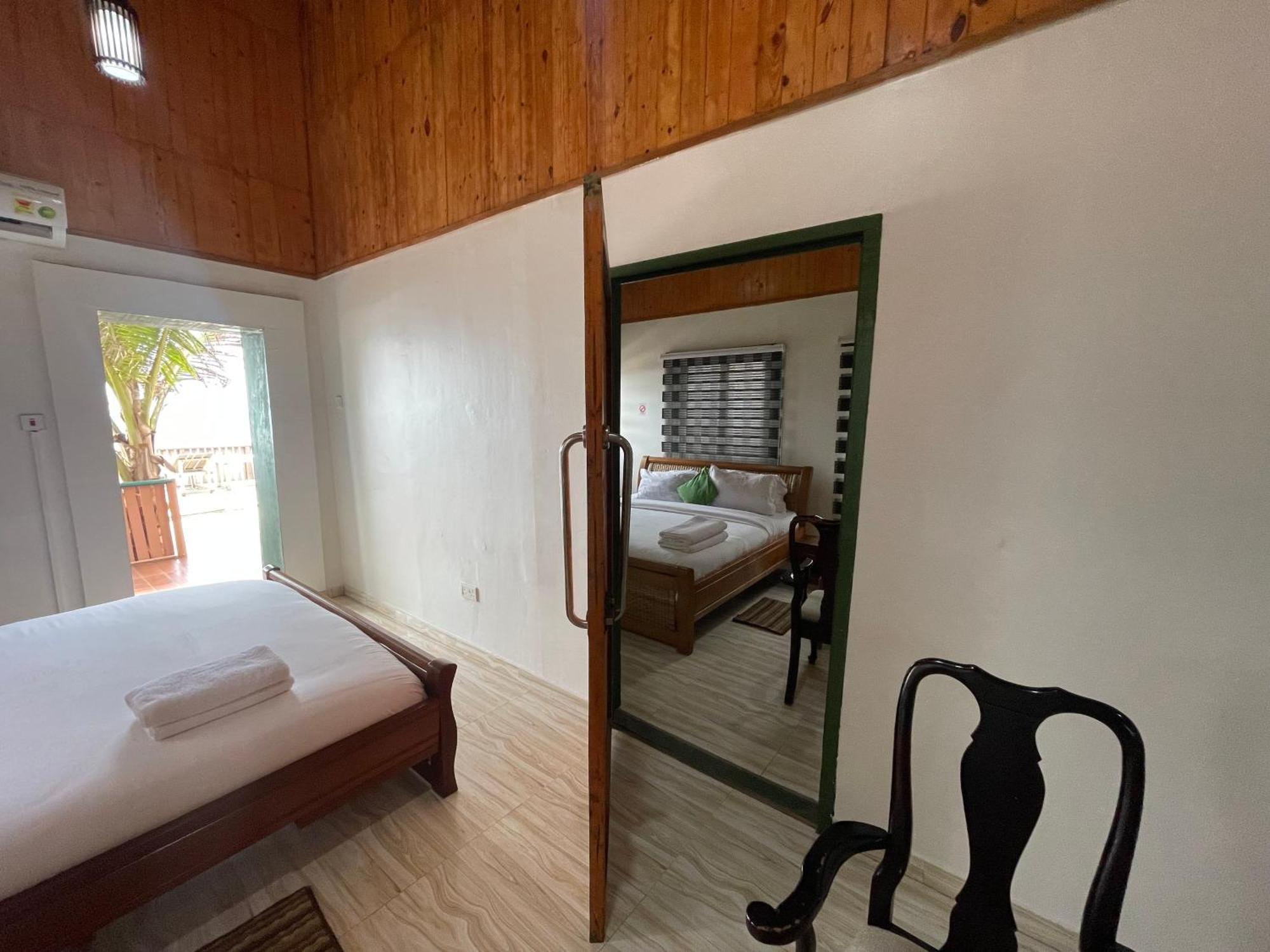 Ocean Green Beach Resorts And Villas Prampram Eksteriør billede