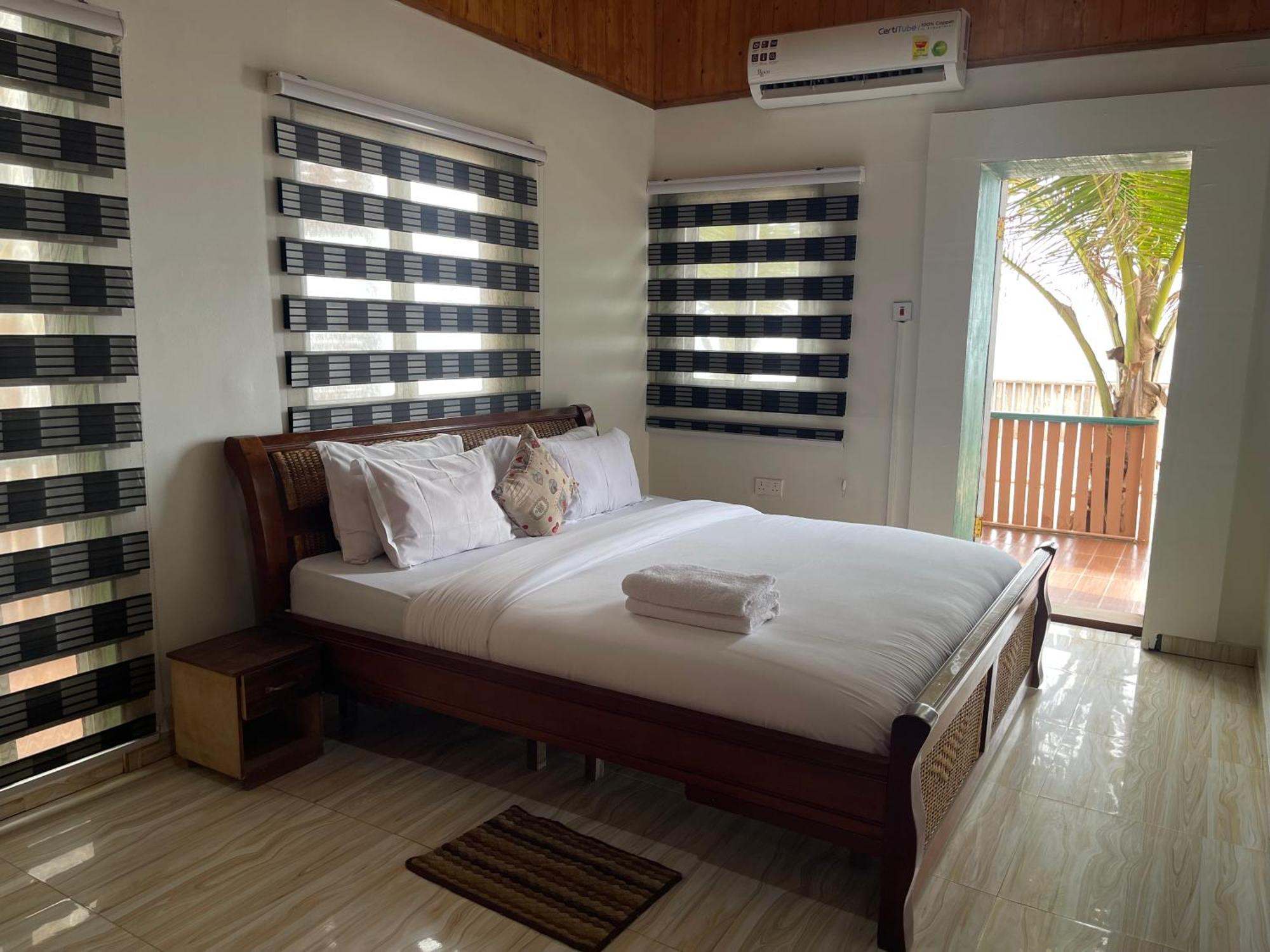 Ocean Green Beach Resorts And Villas Prampram Eksteriør billede